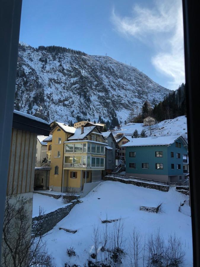 Alpine Haus Leilighet Göschenen Eksteriør bilde