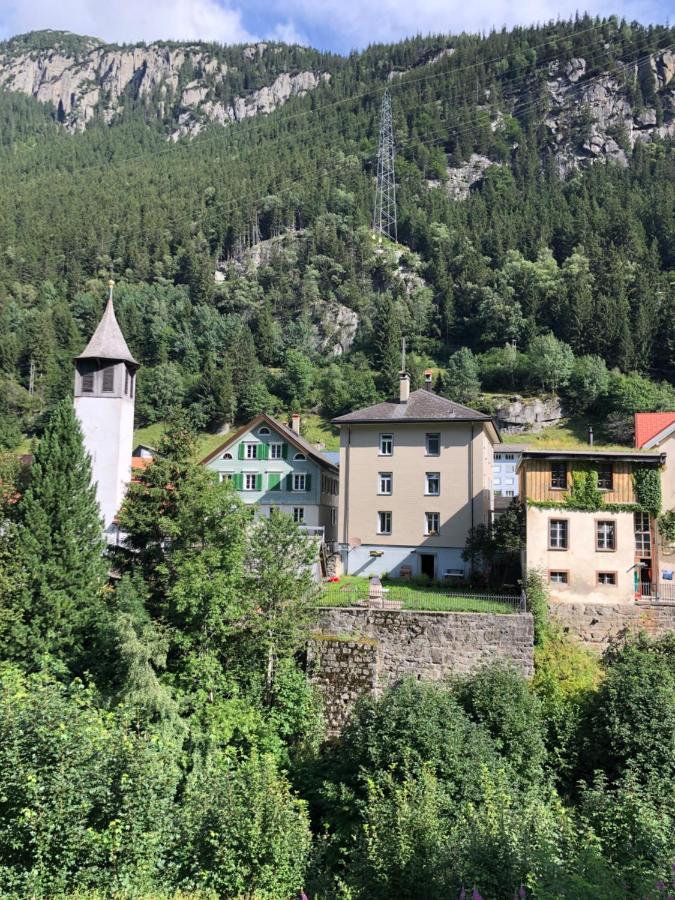 Alpine Haus Leilighet Göschenen Eksteriør bilde