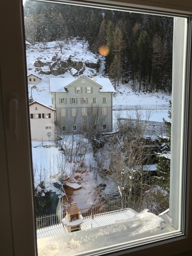 Alpine Haus Leilighet Göschenen Eksteriør bilde