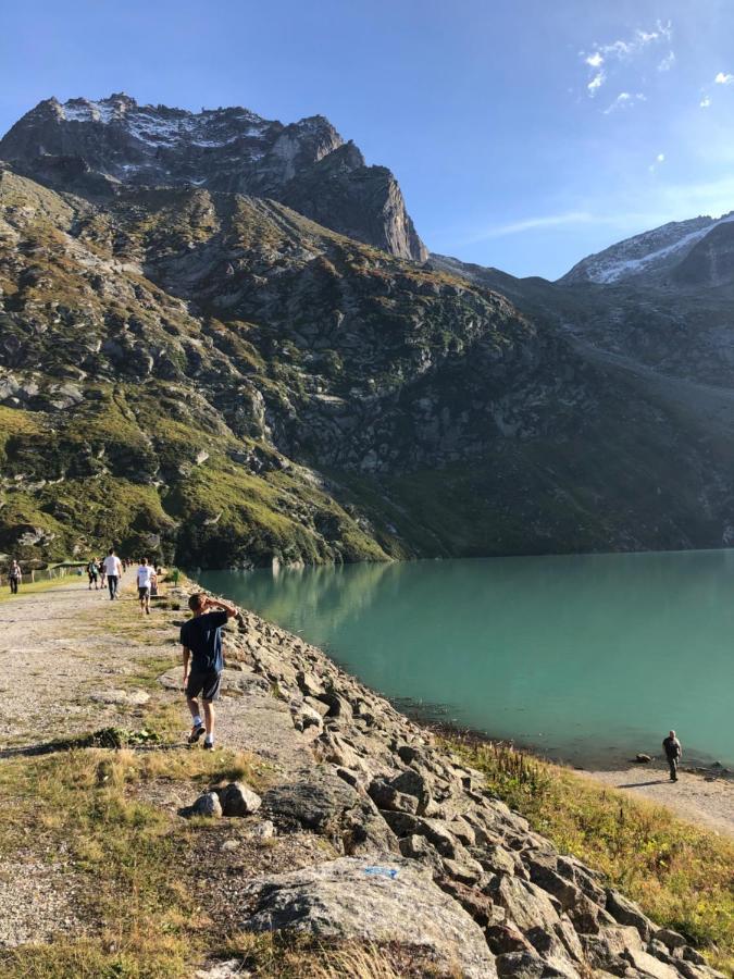 Alpine Haus Leilighet Göschenen Eksteriør bilde