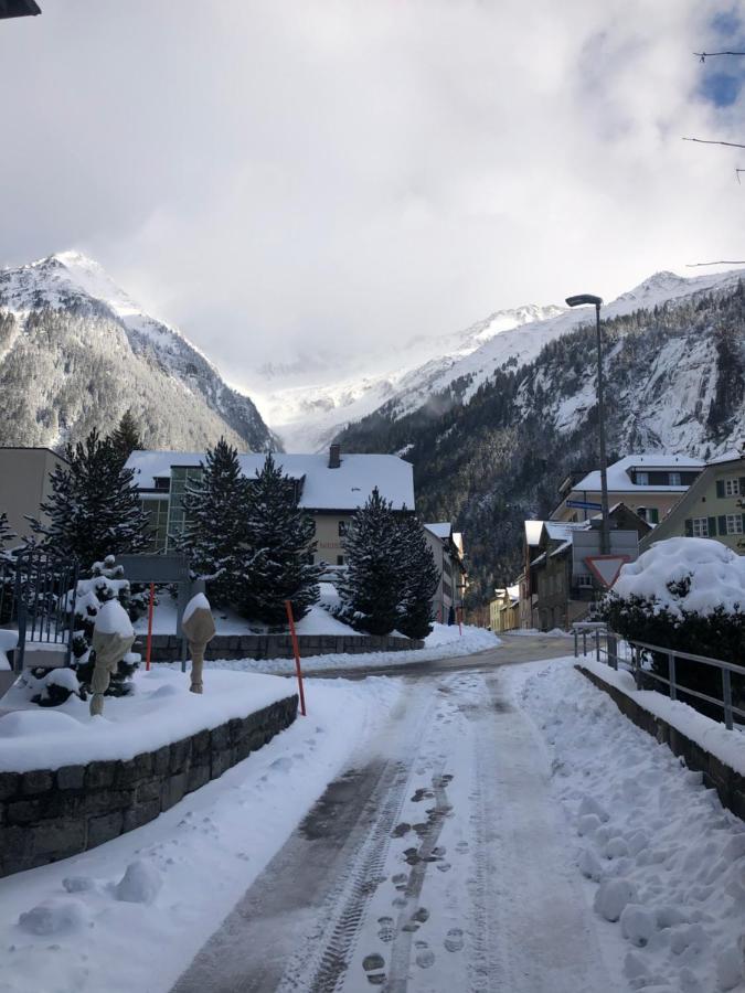 Alpine Haus Leilighet Göschenen Eksteriør bilde